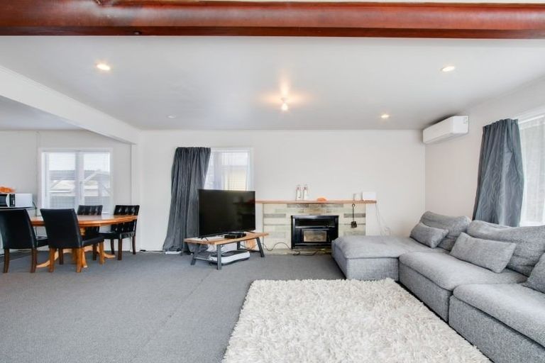 Photo of property in 6 Wordsworth Crescent, Maraenui, Napier, 4110