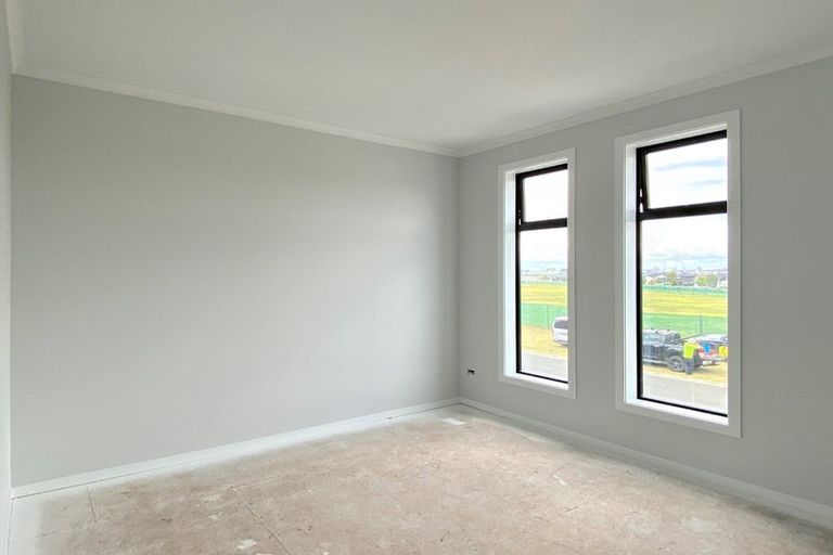 Photo of property in 9 Carronade Street, Papamoa Beach, Papamoa, 3118