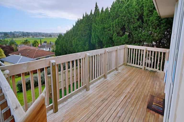 Photo of property in 148a Aviemore Drive, Highland Park, Auckland, 2010