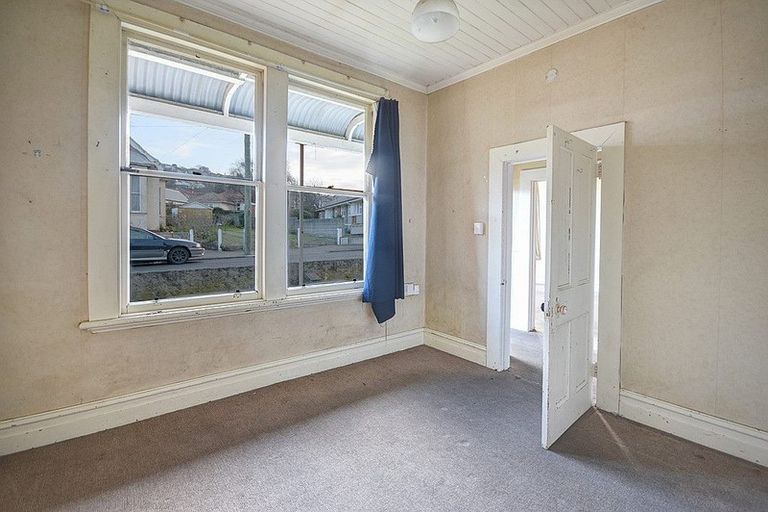 Photo of property in 11 Rutherford Street, Caversham, Dunedin, 9012
