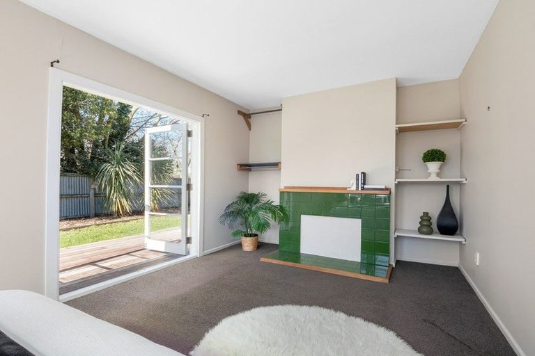 Photo of property in 10 Saint James Street, Southbridge, 7602