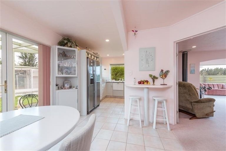 Photo of property in 166 Seaton Valley Road, Upper Moutere, 7173