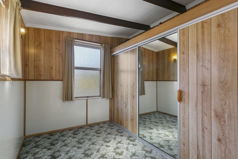 Photo of property in 10 Kaka Road, Saint Leonards, Dunedin, 9022