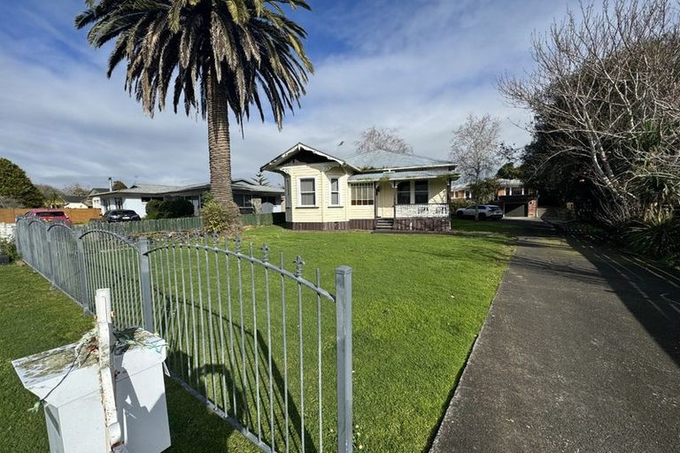 Photo of property in 1/435 Great South Road, Opaheke, Papakura, 2113