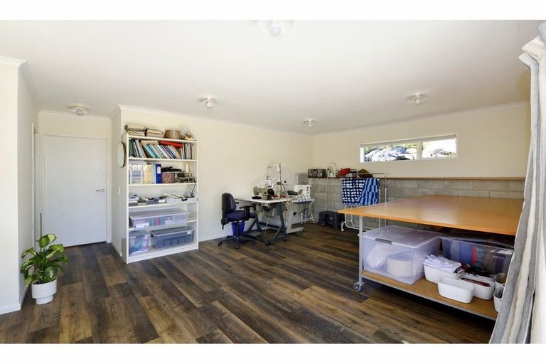 Photo of property in 6 Gossey Drive, Wakefield, 7025