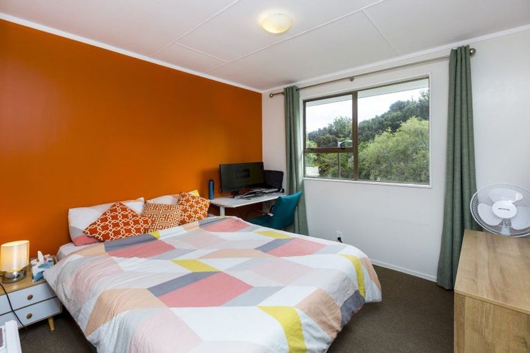 Photo of property in 44 Lord Street, Stokes Valley, Lower Hutt, 5019