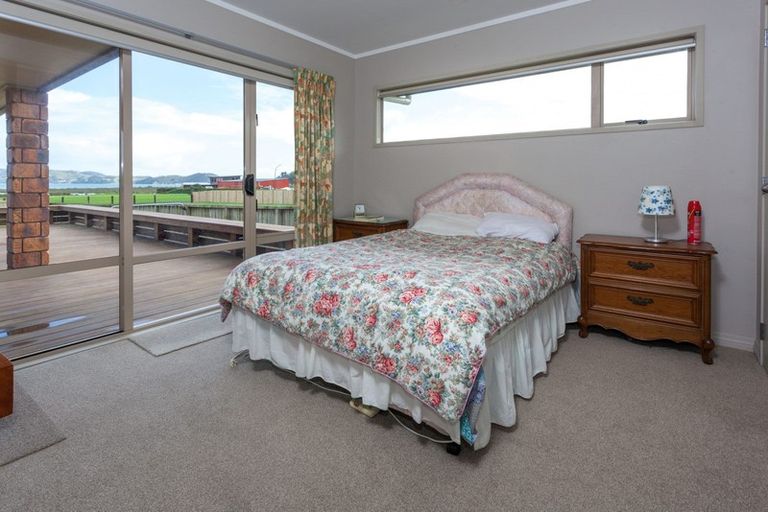 Photo of property in 13 Koromiko Drive, Coromandel, 3506
