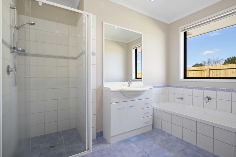 Photo of property in 76a Harrisville Road, Tuakau, 2121