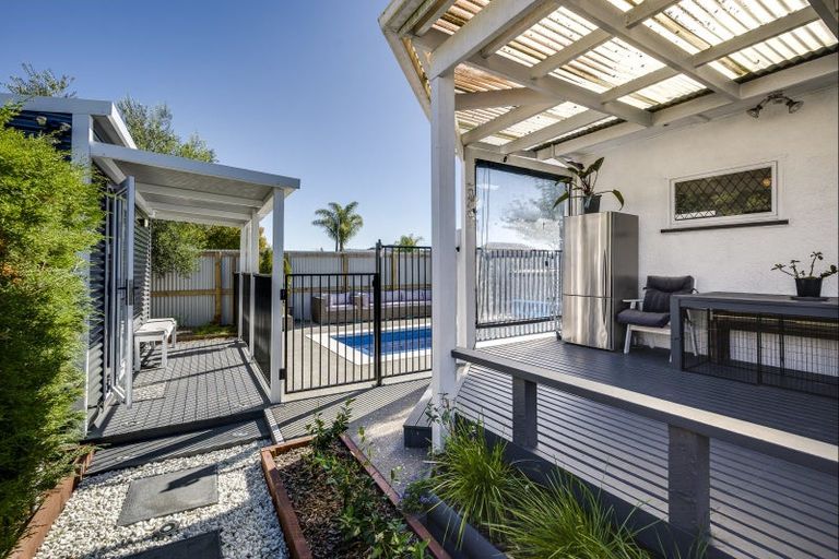Photo of property in 14 Moeller Street, Taradale, Napier, 4112
