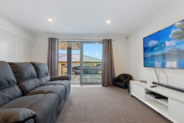 Photo of property in 4 Helenvale Crescent, Pokeno, 2402