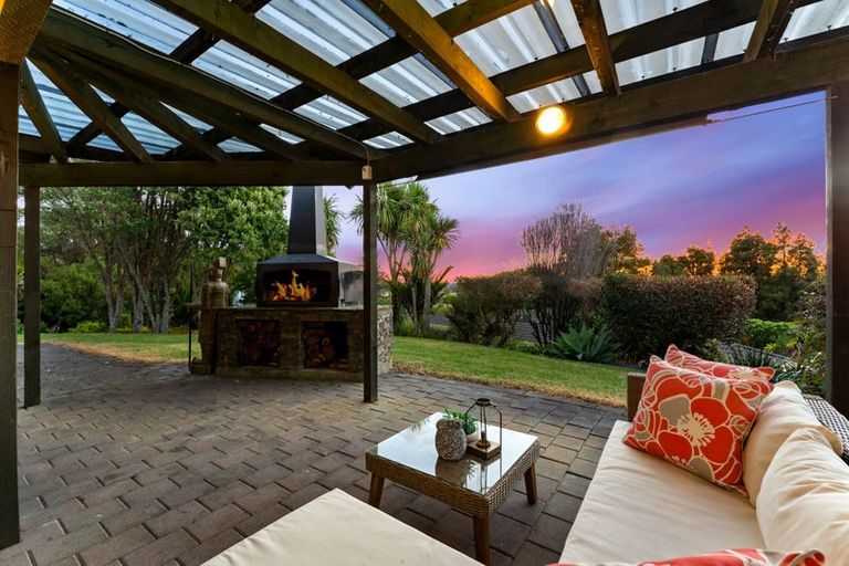 Photo of property in 13 Tanah Merah Drive, Papakura, 2110