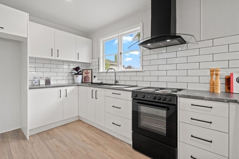 Photo of property in 15 Fleet Street, Solway, Masterton, 5810