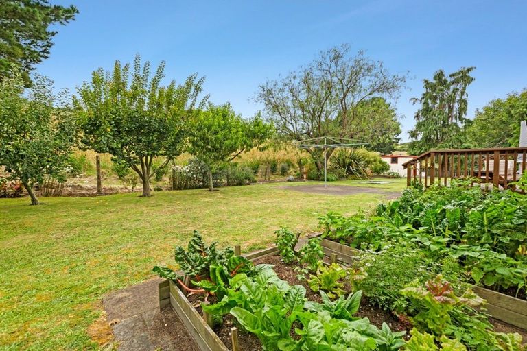 Photo of property in 27 Fincham Road, Raumati Beach, Paraparaumu, 5032