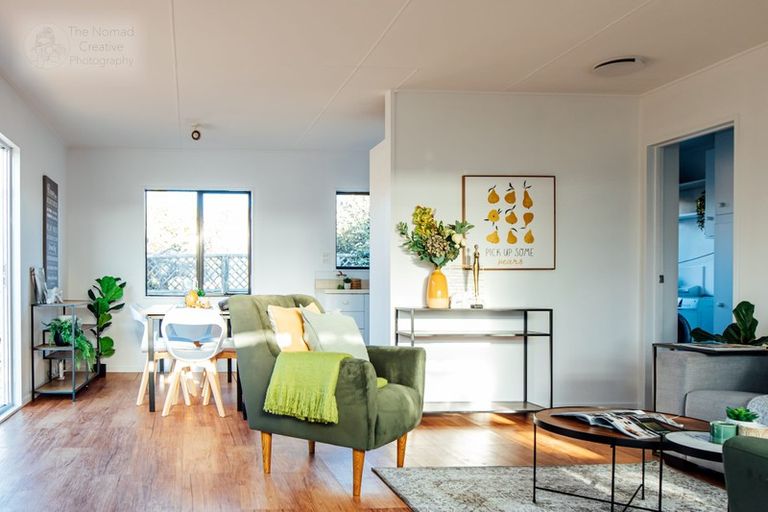 Photo of property in 10 Cobb Place, Otaki, 5512