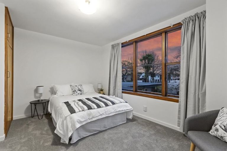 Photo of property in 2/208 Bealey Avenue, Christchurch Central, Christchurch, 8013