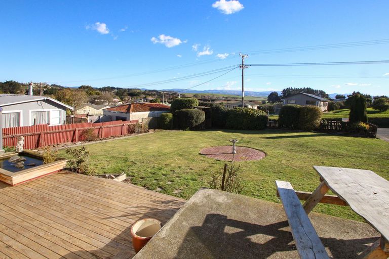Photo of property in 14 High Street, Kakanui, Oamaru, 9495