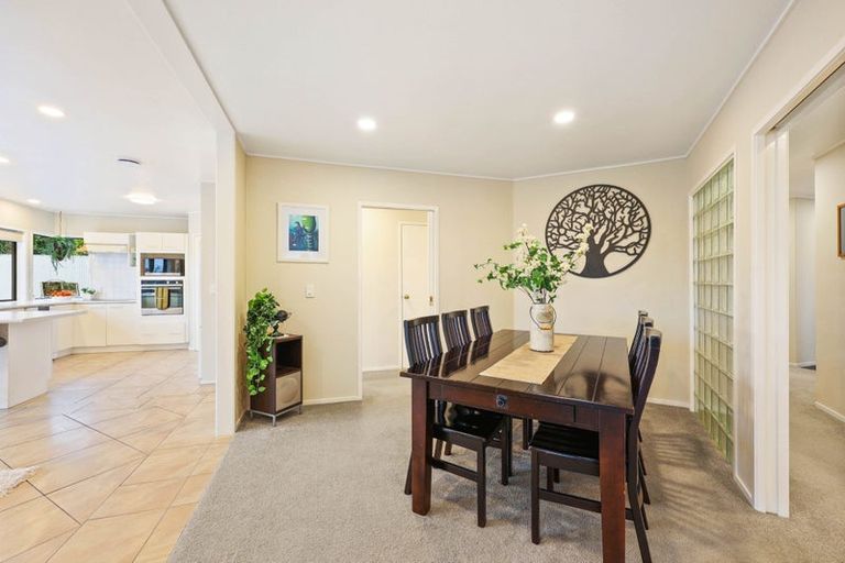 Photo of property in 47 Loloma Drive, Half Moon Bay, Auckland, 2012