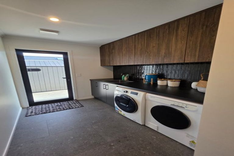 Photo of property in 5 Polwarth Lane, West Melton, 7618