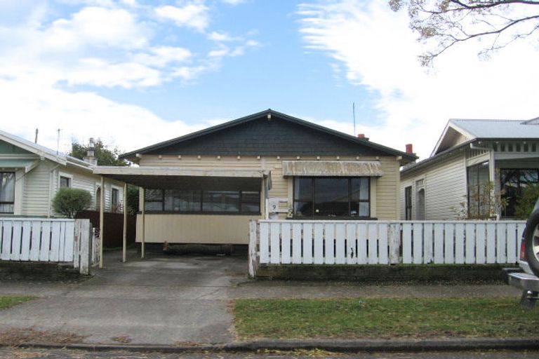 Photo of property in 9 Mcdonald Street, Napier South, Napier, 4110