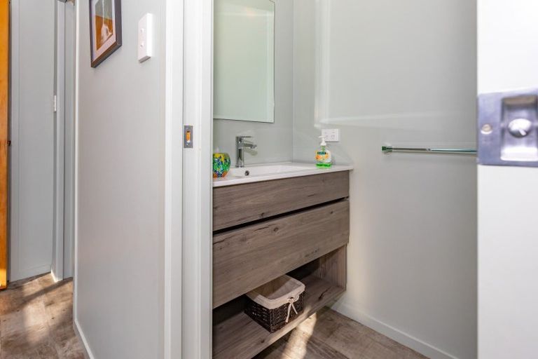 Photo of property in 50 Harbour View Road, Coromandel, 3581