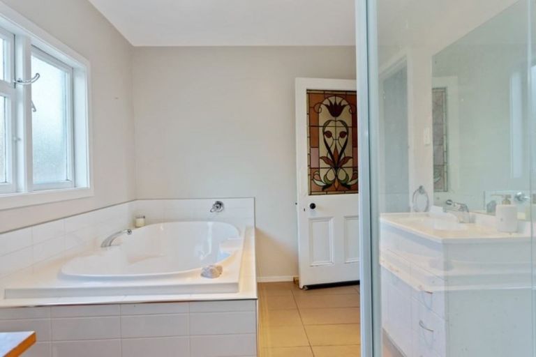 Photo of property in 20 Aylmer Street, Somerfield, Christchurch, 8024