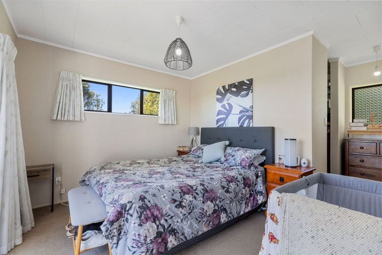 Photo of property in 1568a Old Coach Road, Pukehina, 3186