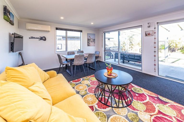 Photo of property in 55 Magnolia Crescent, Tawhero, Whanganui, 4501