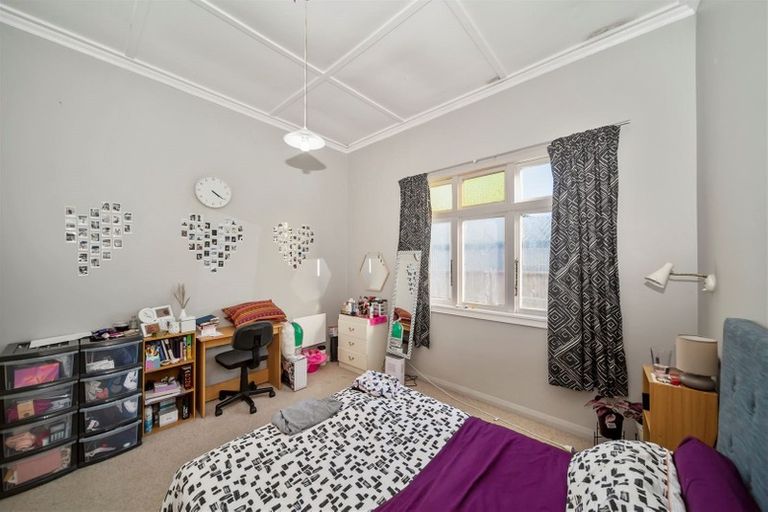 Photo of property in 80 Victoria Street, Hawera, 4610