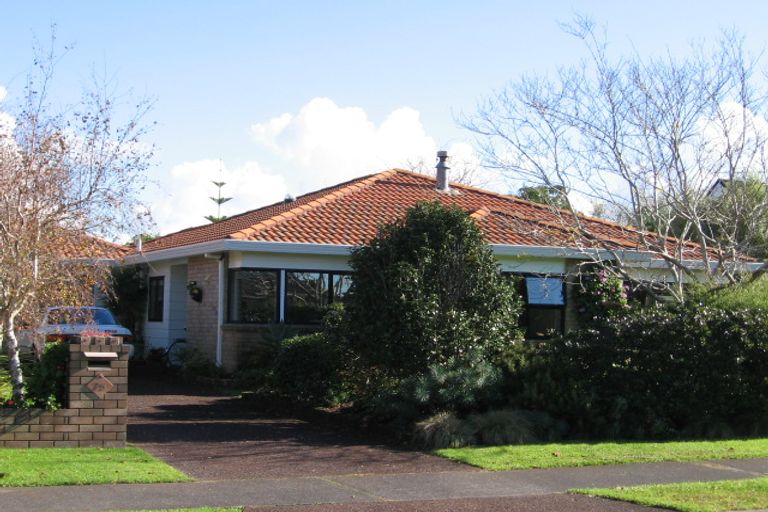 Photo of property in 75 Maygrove Drive, Orewa, 0931