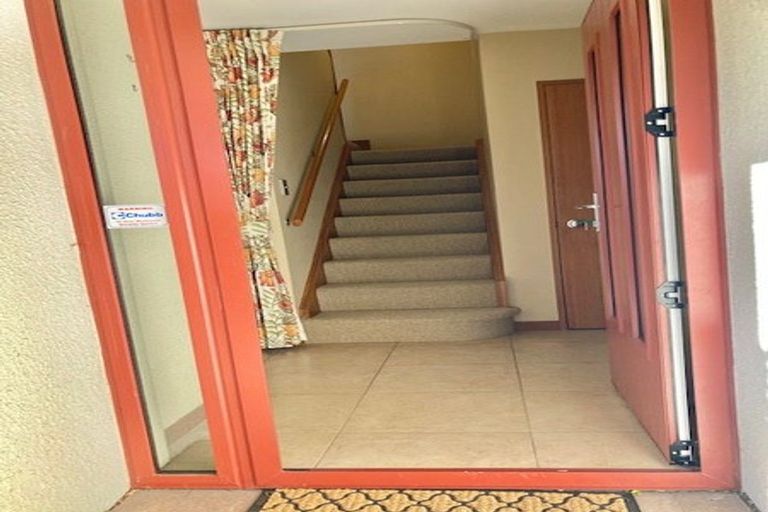 Photo of property in 3/26 Tonbridge Street, Merivale, Christchurch, 8014