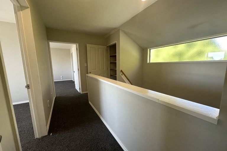 Photo of property in 7a Westburn Terrace, Burnside, Christchurch, 8041