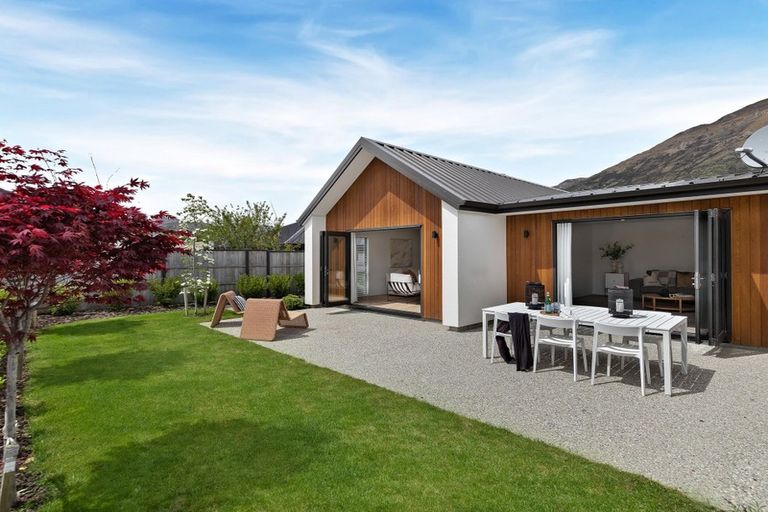 Photo of property in 4 Peasmoor Road, Lower Shotover, Queenstown, 9304