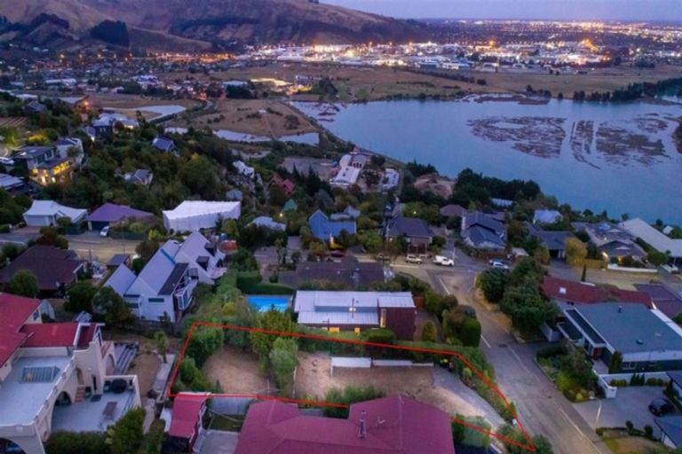 Photo of property in 6 Michael Avenue, Mount Pleasant, Christchurch, 8081