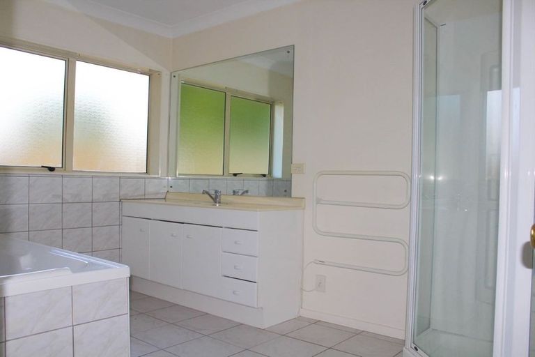 Photo of property in 160a Hill Road, Manurewa, Auckland, 2105