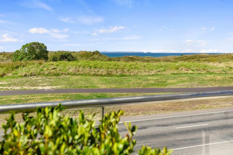 Photo of property in 820a Papamoa Beach Road, Papamoa Beach, Papamoa, 3118
