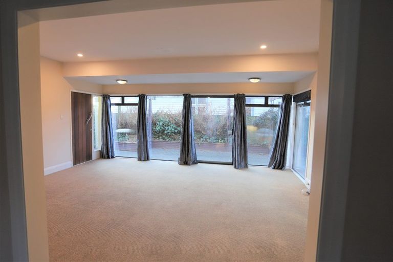 Photo of property in 74 North Parade, Richmond, Christchurch, 8013