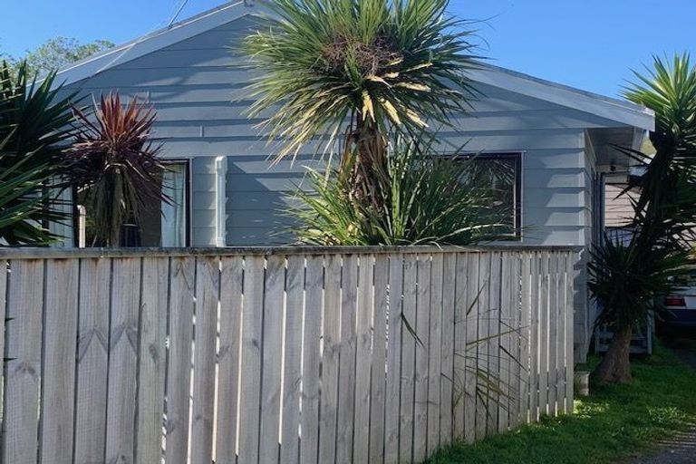 Photo of property in 16a Pukeko Street, Paraparaumu, 5032