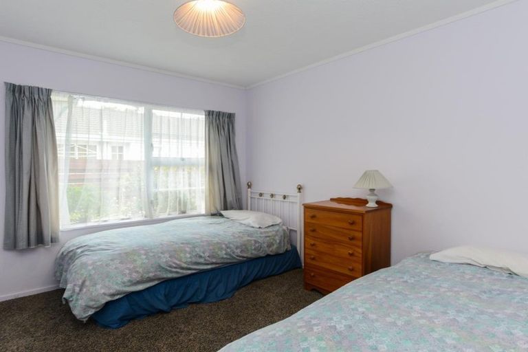 Photo of property in 46b Hetley Crescent, Taradale, Napier, 4112