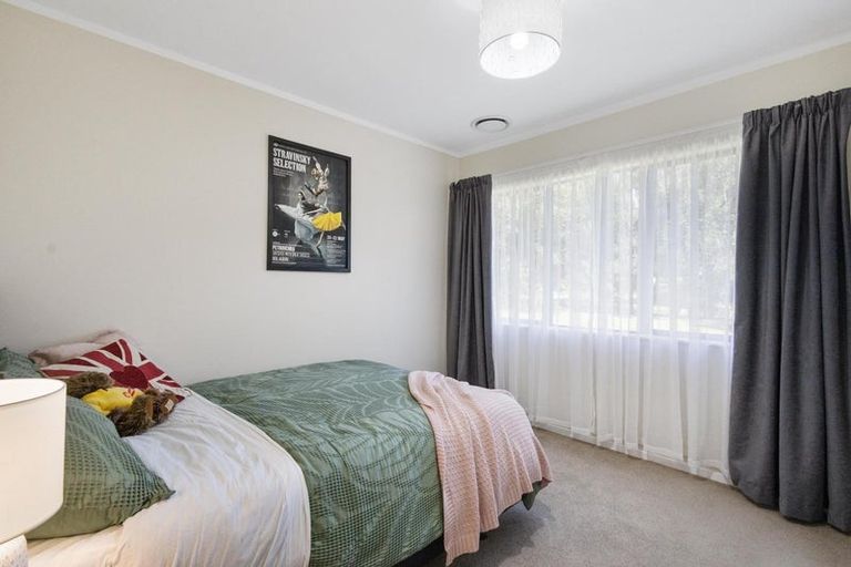 Photo of property in 61 Milton Street, Leamington, Cambridge, 3432