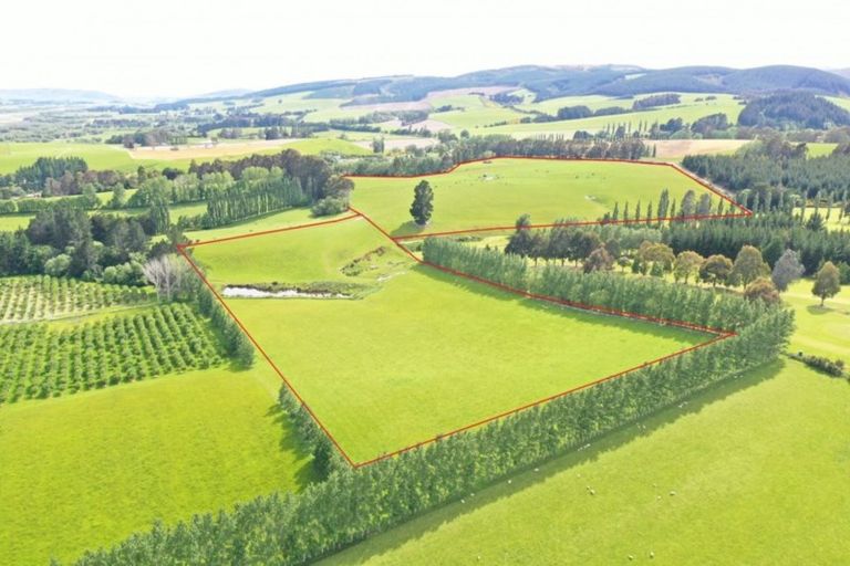 Photo of property in 58 Bryce Road, Dipton, 9791