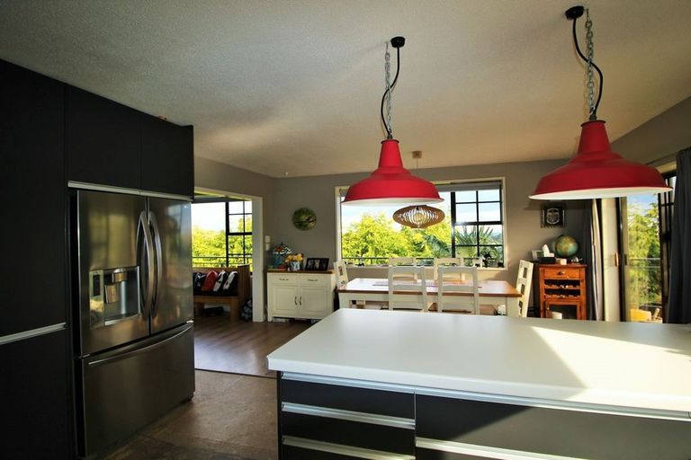 Photo of property in 24 Jessop Street, South Hill, Oamaru, 9400