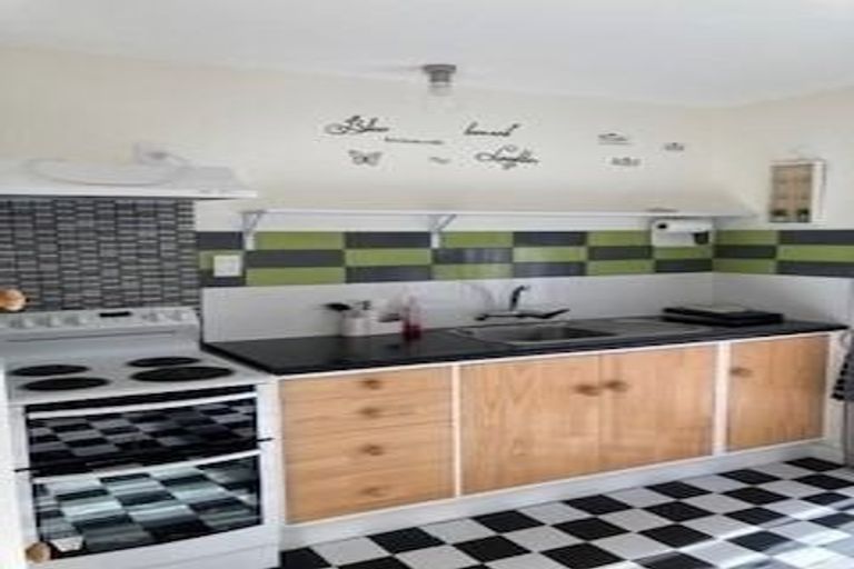 Photo of property in 11/28 Taramea Place, Addington, Christchurch, 8024