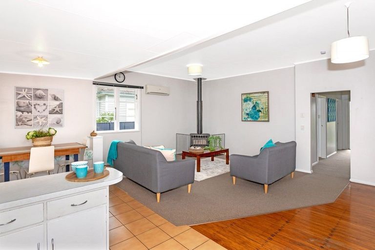 Photo of property in 177 Roebuck Road, Gisborne, 4010