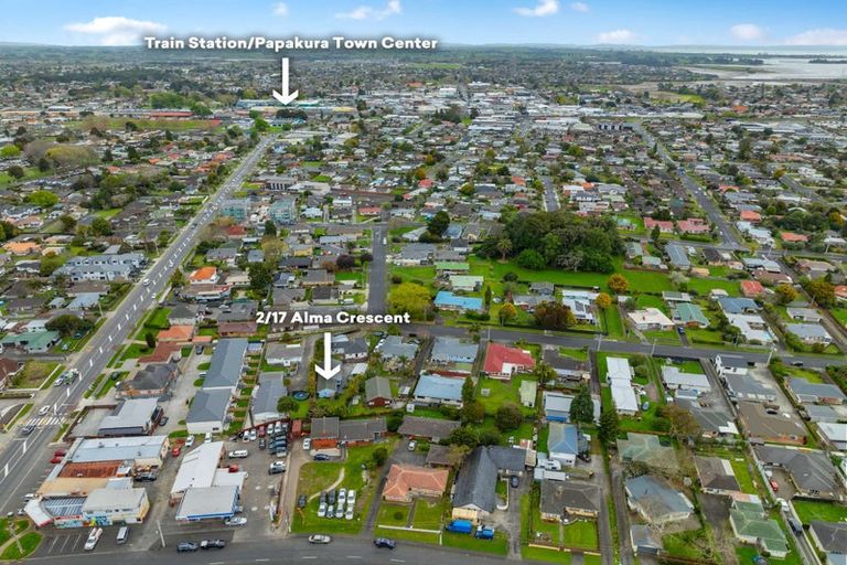 Photo of property in 2/17 Alma Crescent, Papakura, 2110