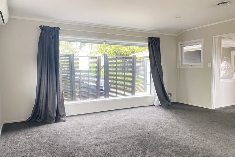 Photo of property in 17 Glenmore Road, Sunnyhills, Auckland, 2010