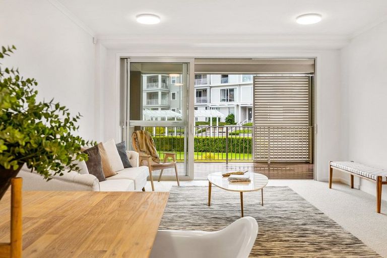 Photo of property in 154 Eaves Bush Parade, Orewa, 0931