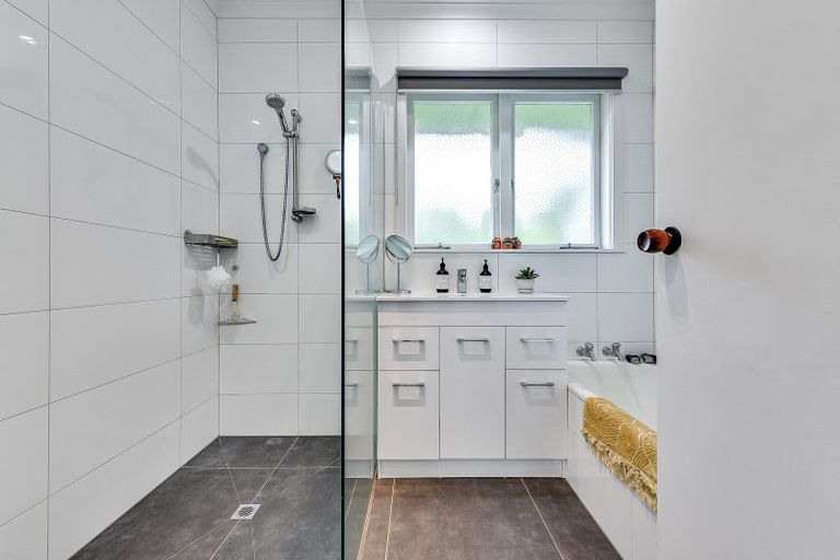 Photo of property in 86 Flynn Road, Hillcrest, Hamilton, 3216