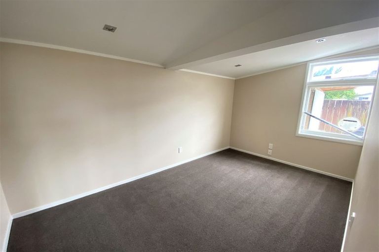 Photo of property in 46 Oakfield Crescent, Pukete, Hamilton, 3200