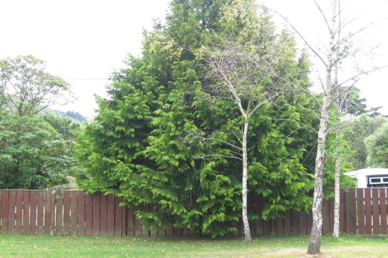 Photo of property in 12 Pokaka Street, Birchville, Upper Hutt, 5018