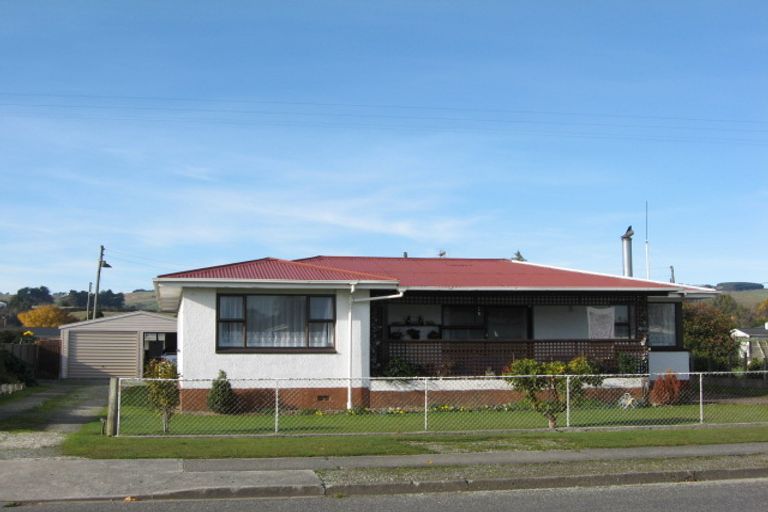 Photo of property in 2 Mcconnell Street, Mataura, 9712